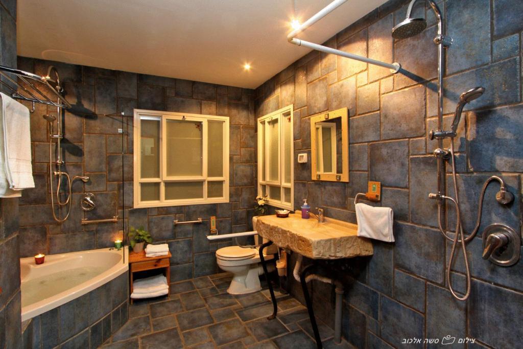 Golan Rooms At Sagi Family Country Lodging Ramot Екстериор снимка